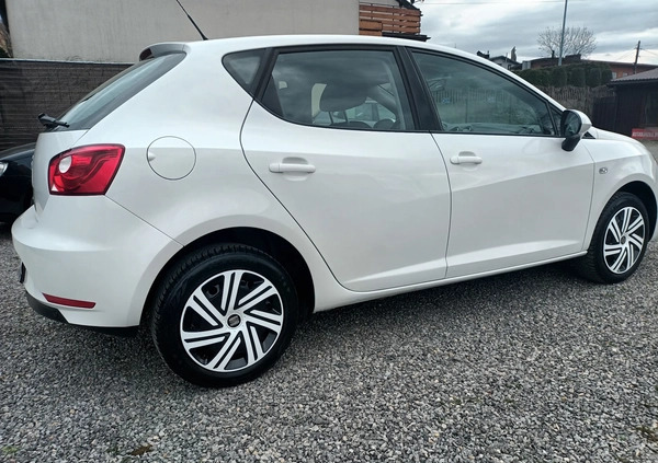 Seat Ibiza cena 34999 przebieg: 121000, rok produkcji 2014 z Lubycza Królewska małe 22